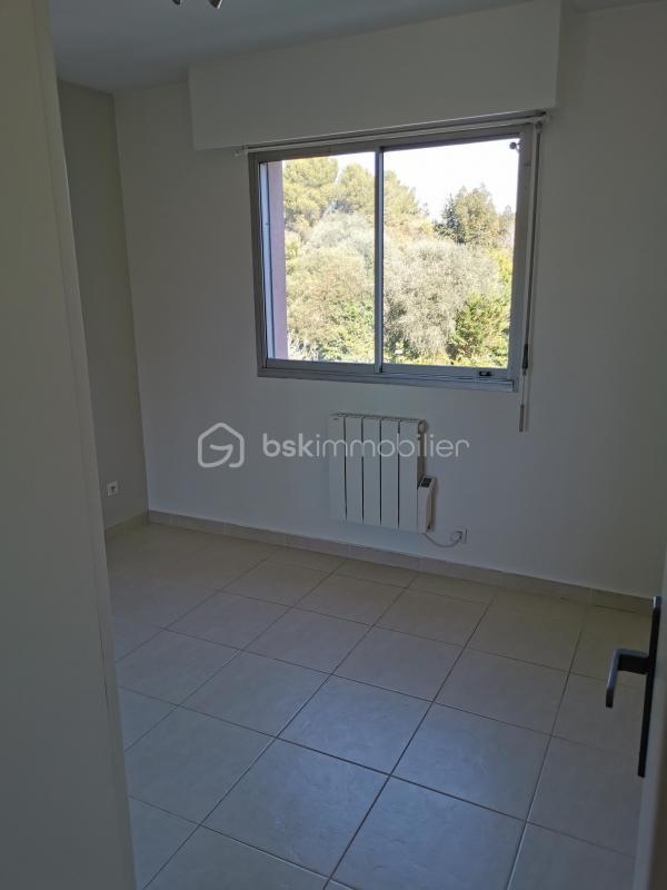 Appartement - 76 m² - 4 pièces