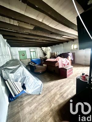 Maison - 255 m² - 6 pièces