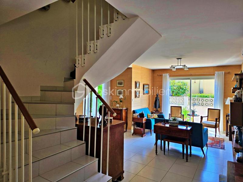 Maison d'architecte - 86 m² - 4 pièces