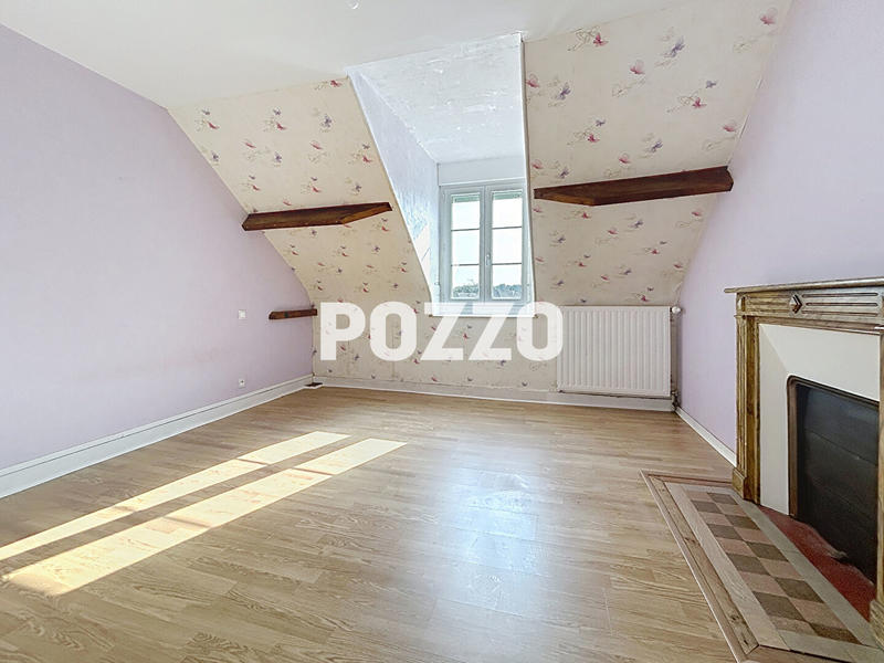 Maison - 92 m² - 5 pièces