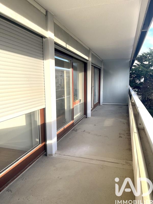 Appartement - 140 m² - 6 pièces