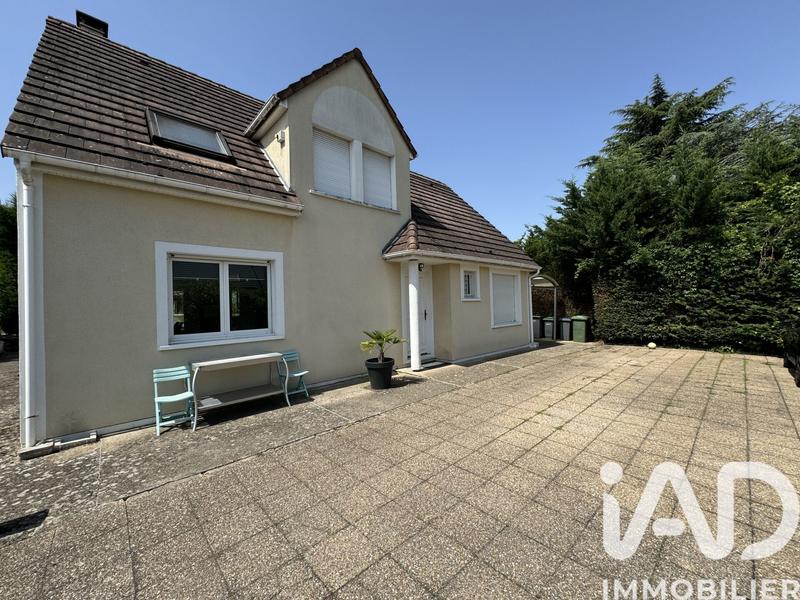 Maison - 143 m² - 7 pièces