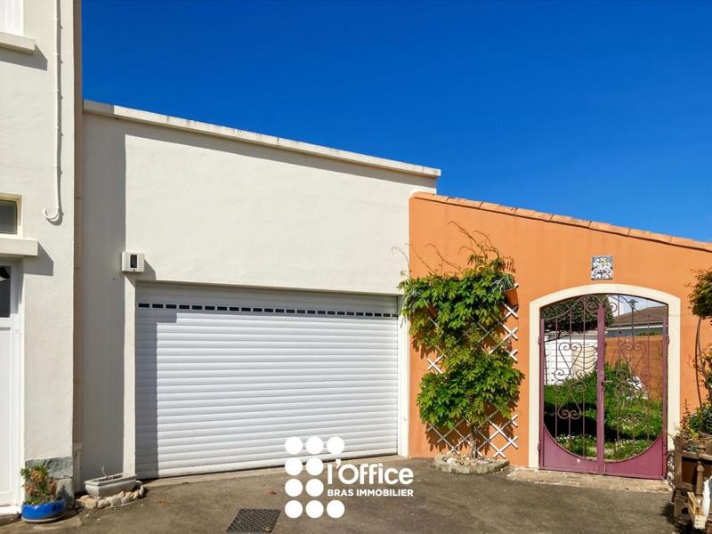 Maison - 187 m² - 6 pièces