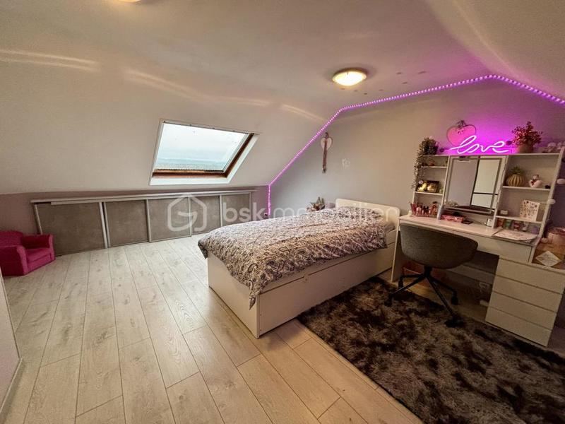 Maison - 127 m² - 5 pièces