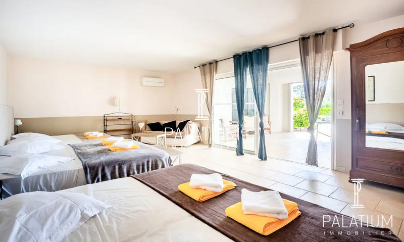 Villa - 500 m² - 14 pièces