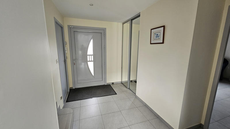 Maison - 200 m² - 7 pièces