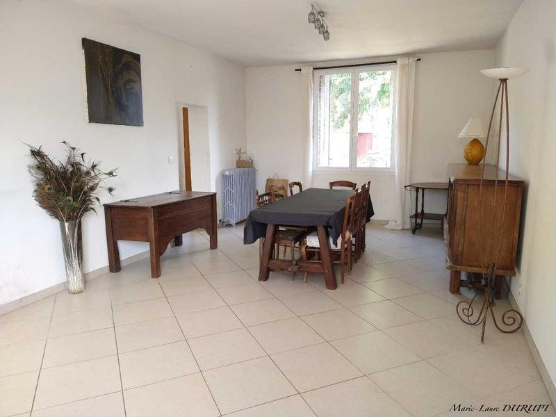Maison - 220 m² - 7 pièces