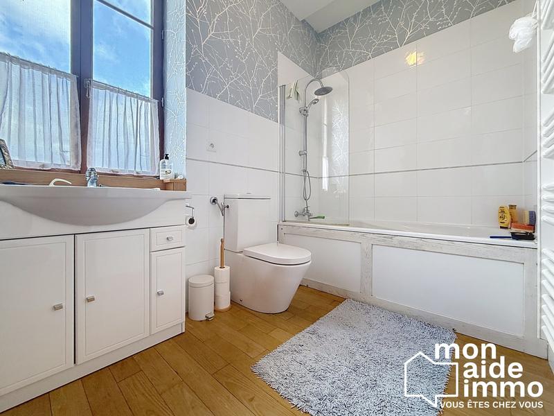 Maison - 120 m² - 6 pièces