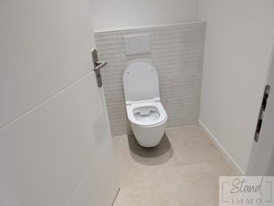 Bureau - 64 m² - 2 pièces