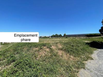 Terrain industriel - 3 882 m²