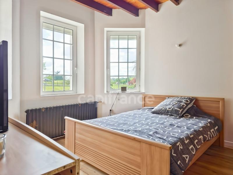 Maison - 178 m² - 8 pièces