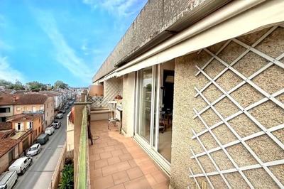 Appartement - 100 m² - 5 pièces