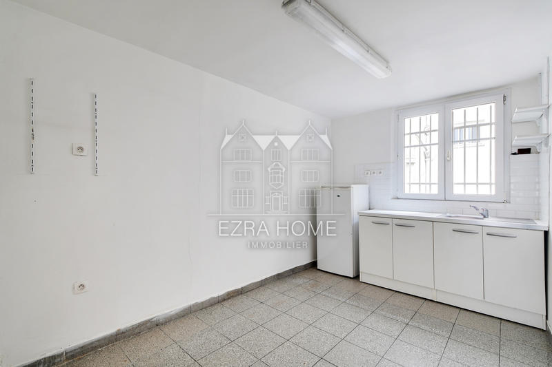 Local commercial - 200 m²