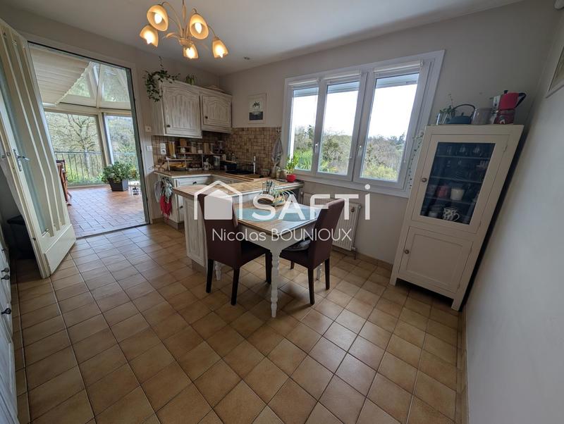 Maison - 150 m² - 7 pièces