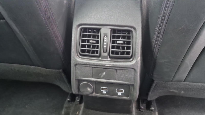 Renault Arkana E-Tech 145 - 23 Techno