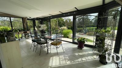 Maison - 163 m² - 9 pièces