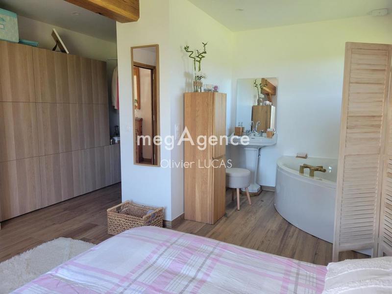 Longère - 236 m² - 9 pièces