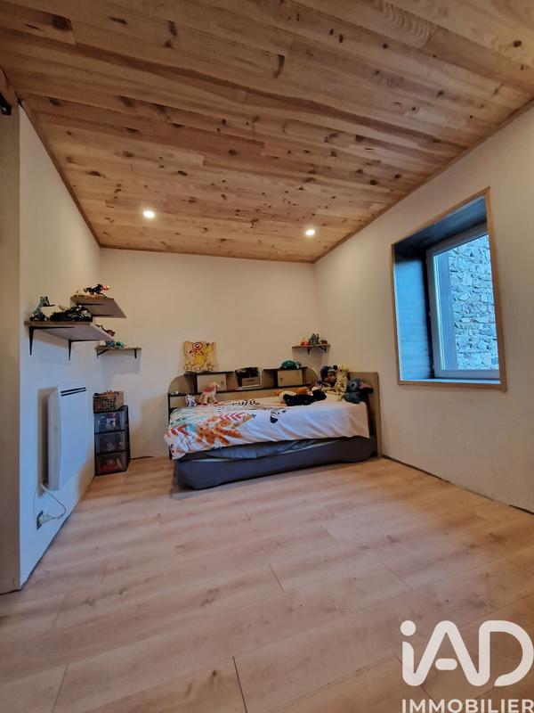 Maison de village - 101 m² - 5 pièces