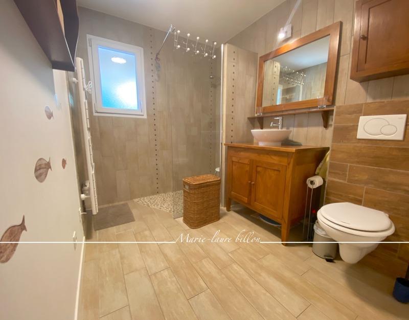 Maison - 206 m² - 7 pièces