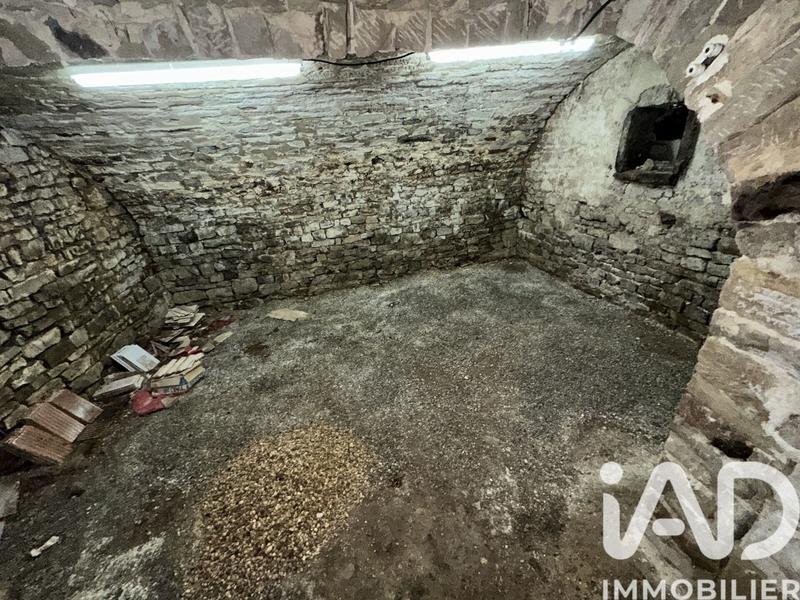 Maison de village - 216 m² - 7 pièces