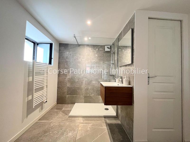 Studio - 23 m² - 1 pièce