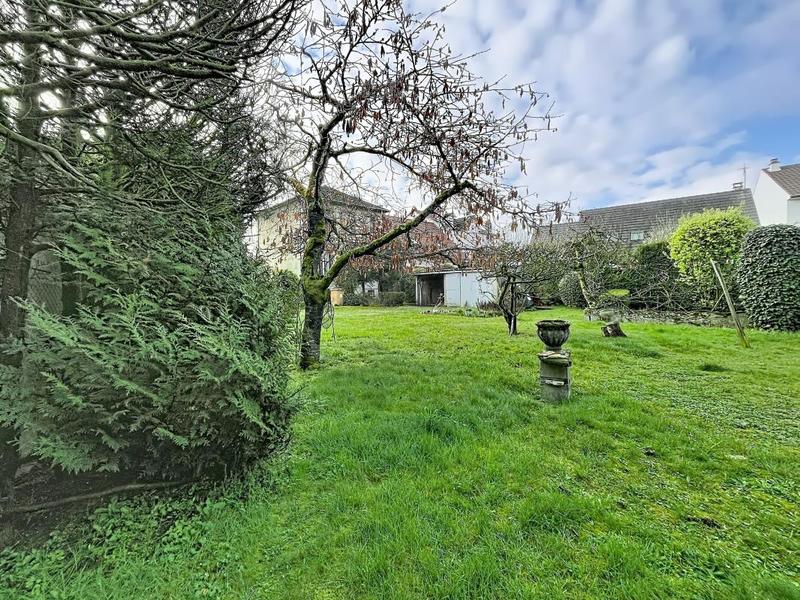 Pavillon - 102 m² - 6 pièces