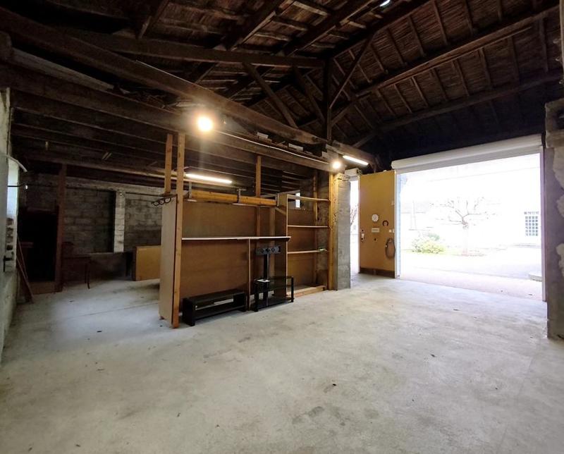 Maison - 229 m² - 9 pièces