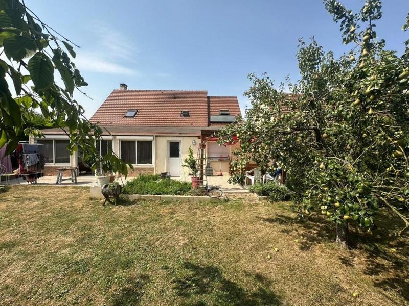 Maison - 168 m² - 6 pièces