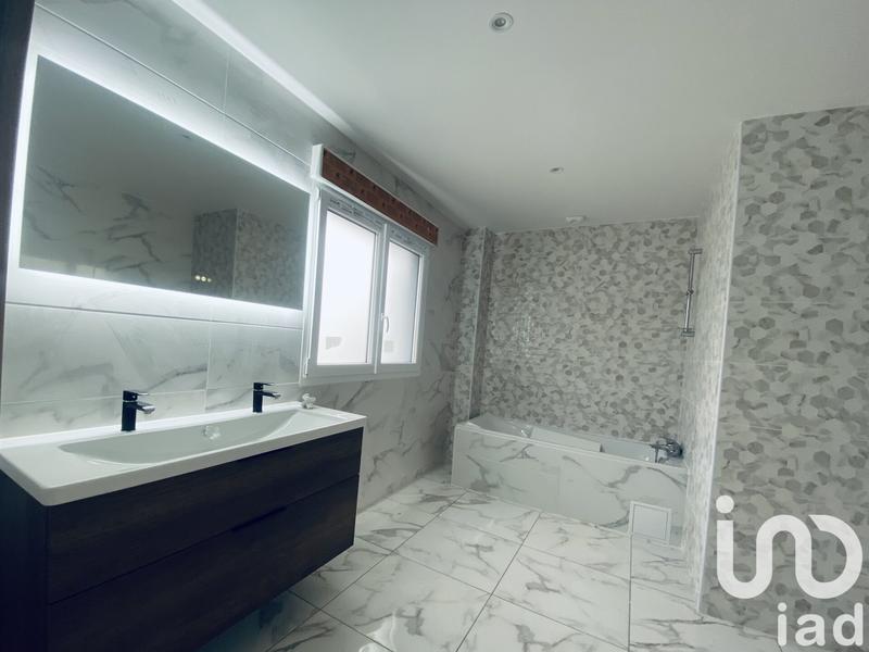 Maison - 129 m² - 6 pièces