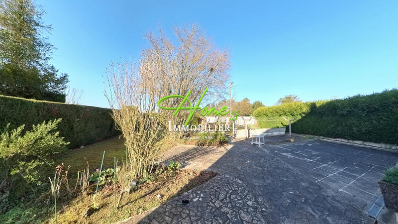 Maison - 162 m² - 8 pièces