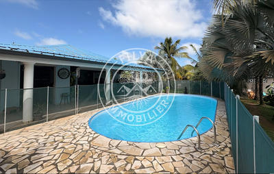 Maison - 146 m² - 6 pièces