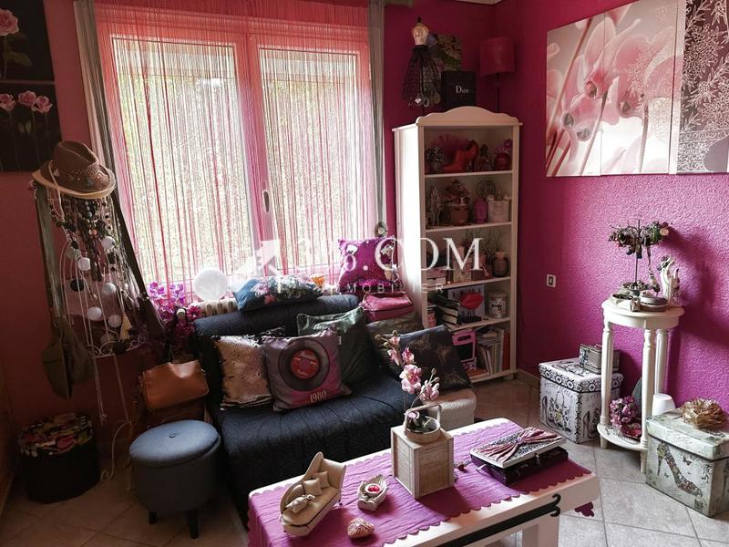 Maison - 183 m² - 8 pièces