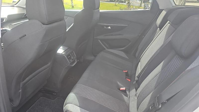 Peugeot 3008 1.5 BlueHDi 130 Allure - Entretien constructeur