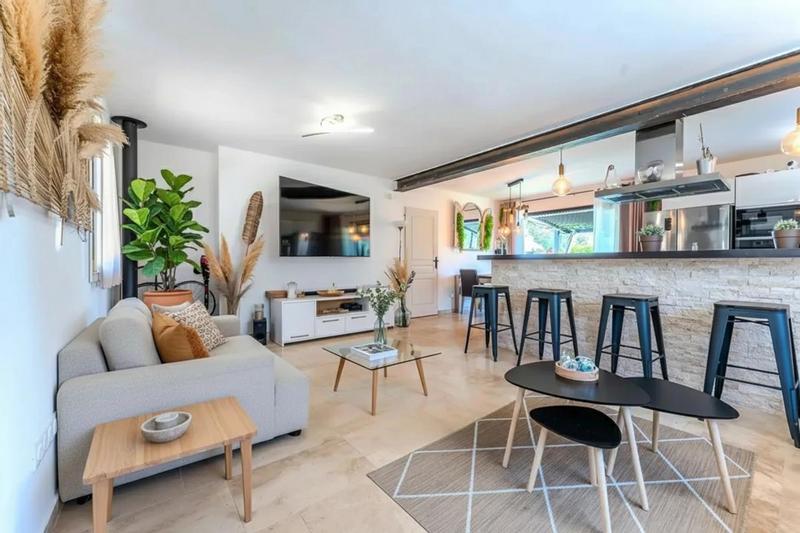 Maison - 100 m² - 5 pièces