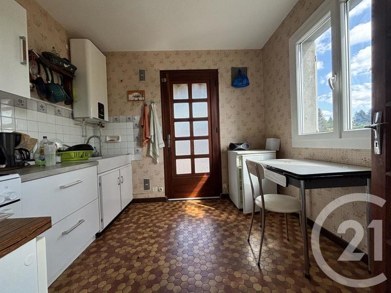 Maison de village - 121 m² - 6 pièces