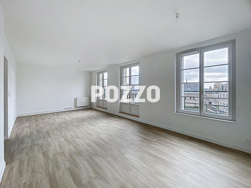 Appartement - 87 m² - 4 pièces