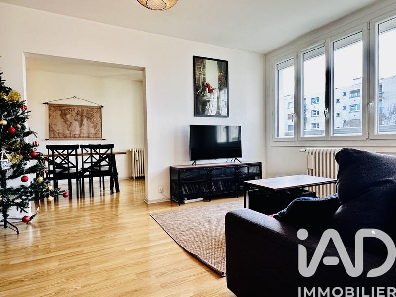 Appartement - 79 m² - 4 pièces