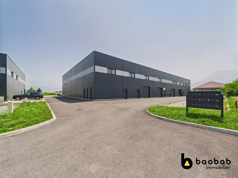 Local d'activités - 400 m²