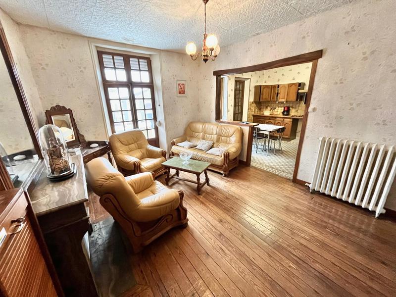 Maison - 117 m² - 7 pièces