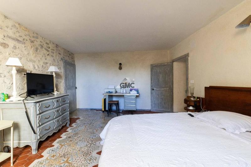 Maison - 165 m² - 6 pièces