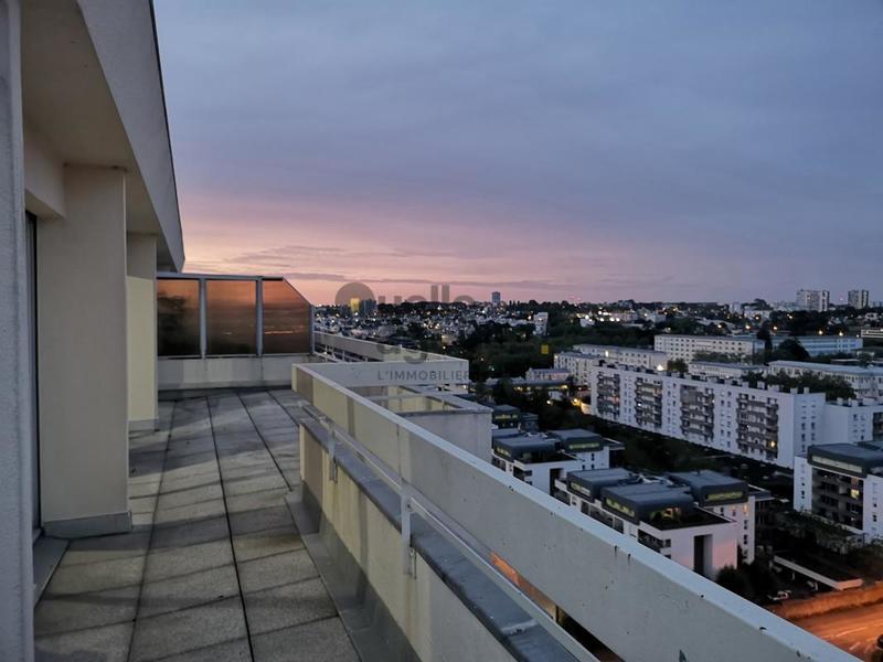 Duplex - 109 m² - 6 pièces