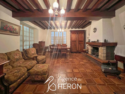 Maison - 112 m² - 6 pièces