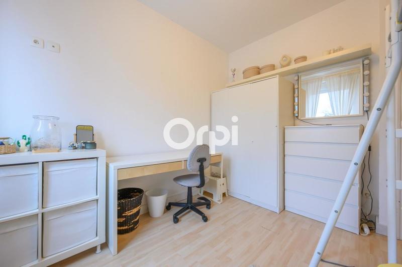 Maison - 104 m² - 4 pièces