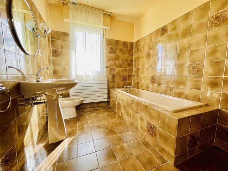 Pavillon - 188 m² - 7 pièces