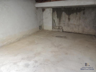 Parking / Garage - 15 m²