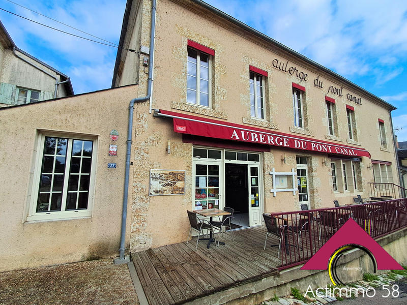 Fonds de commerce - Magasins - 1 080 m²