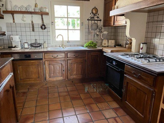 Maison traditionnelle - 170 m² - 7 pièces