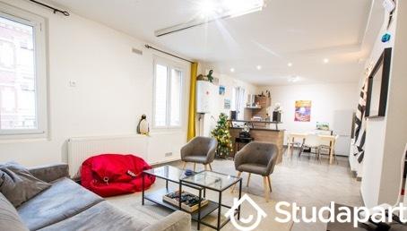 Chambre - 9 m² - 1 pièce