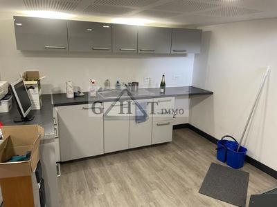 Local commercial - 173 m²