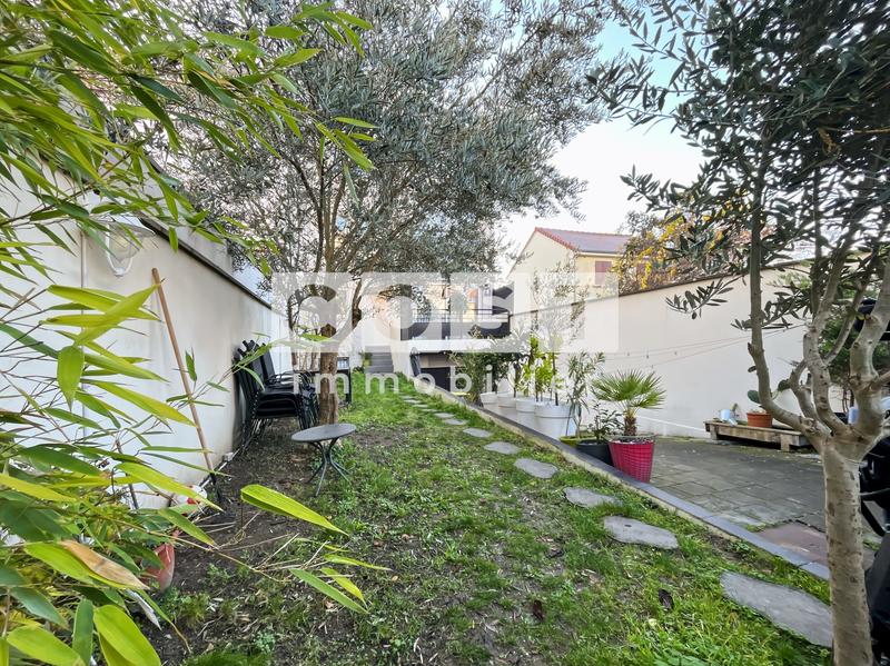 Maison - 105 m² - 7 pièces